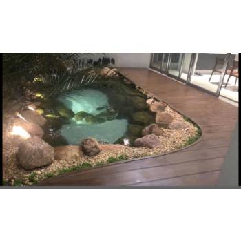 Lago Ornamental Com Deck